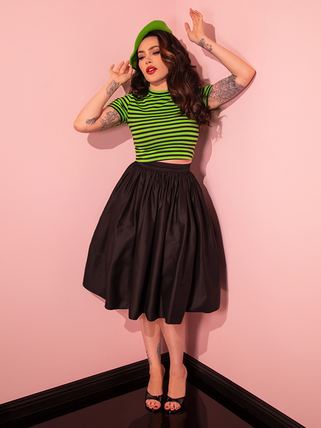 Succubus Clothing Gigi Bengaline 50s Short Swing Skirt Black main image 1