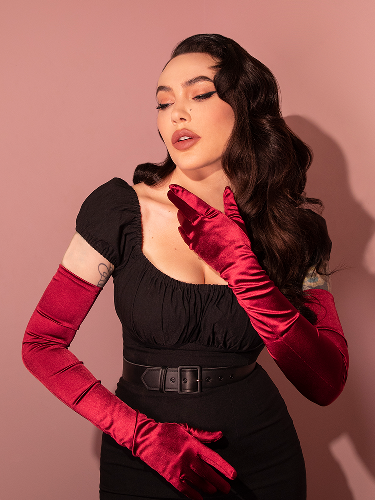 Red satin opera deals gloves