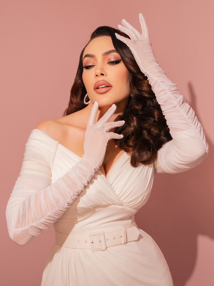 Full-Length Shirred Opera Gloves in White Full-Length Shirred Opera Gloves in White