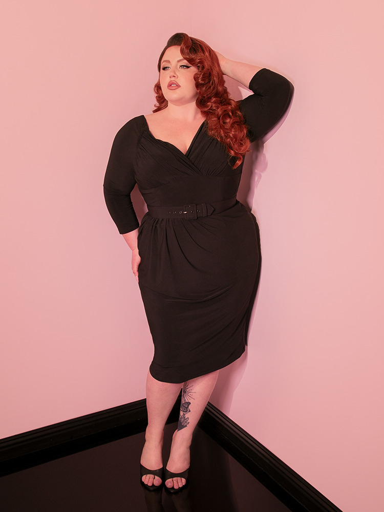 black dress red lips Starlet Wiggle Dress in Black