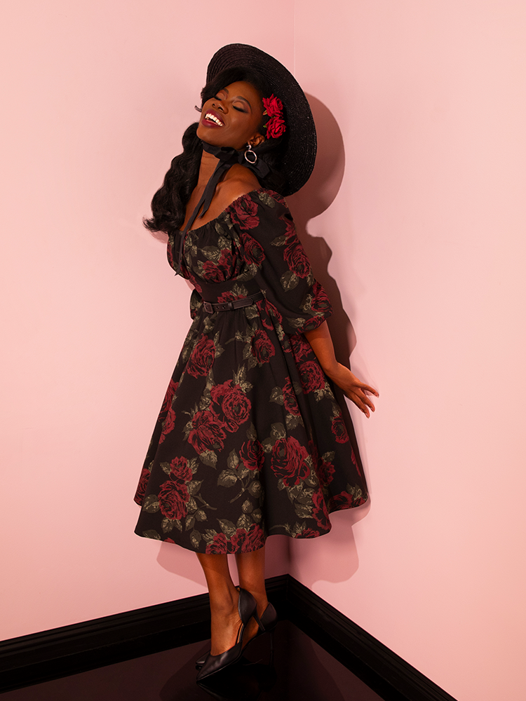 PRE-ORDER - Vacation Dress in Vintage Black Roses - Vixen by Micheline Pitt