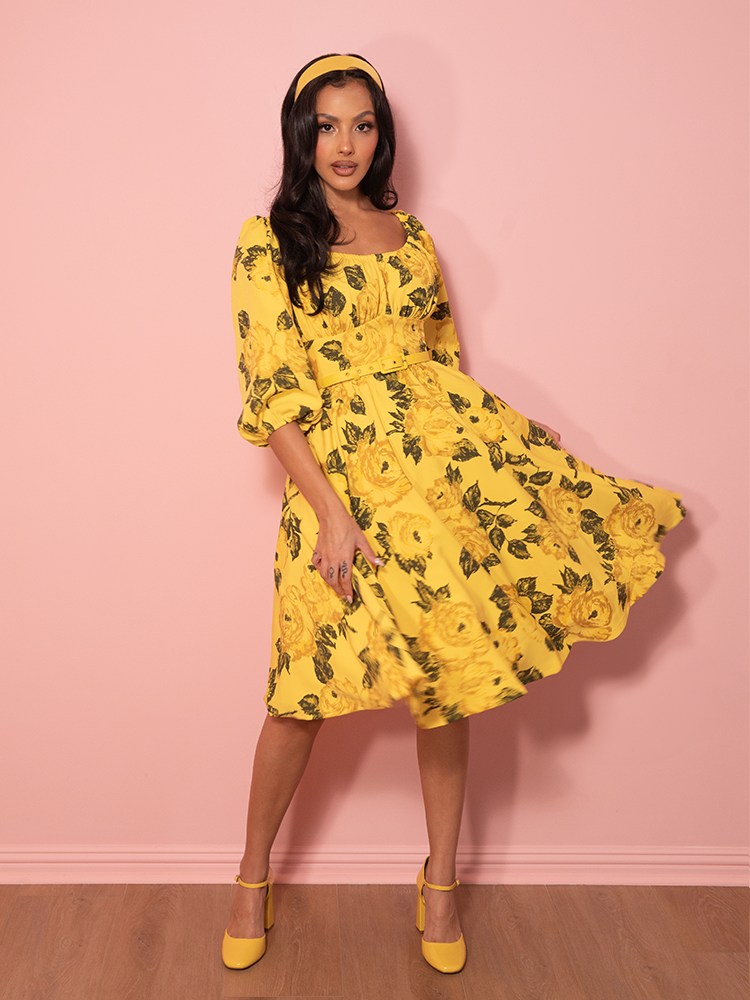 vintage yellow dress 1950s Sun and tea length skirt Vintage 1950s Yellow Floral Chiffon