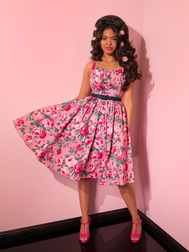 Ingenue Wiggle Dress in Vintage Green Rose Print - Vixen by Micheline Pitt